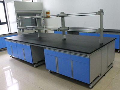 實(shí)驗(yàn)室實(shí)驗(yàn)臺(tái)如何擺放（二）